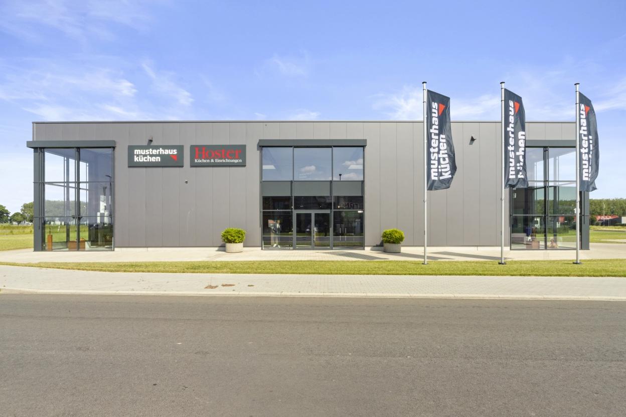 Hoster Küchen + Einrichtungen GmbH - global.image 1
