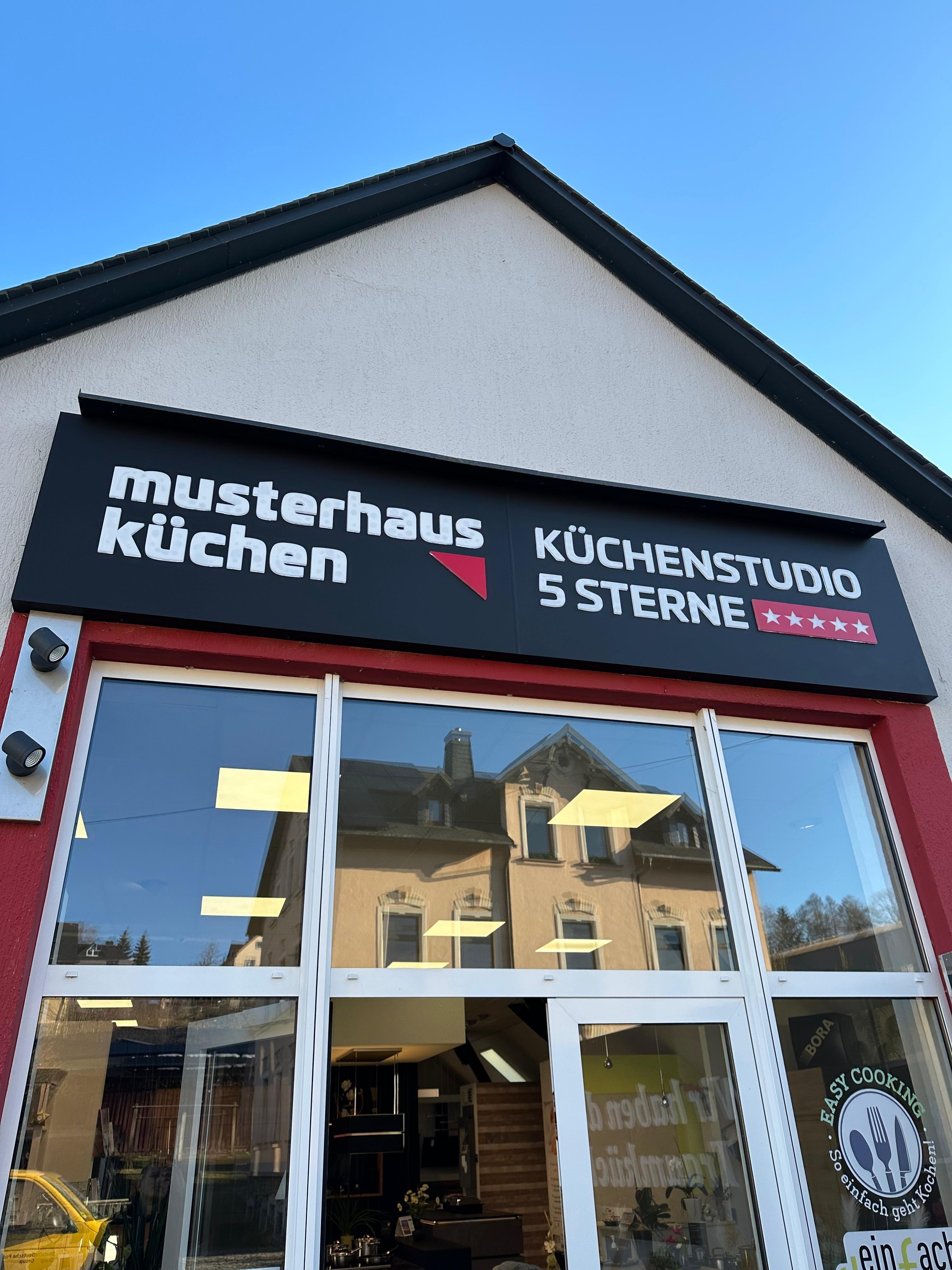 Küchenstudio 5 Sterne - global.image 1